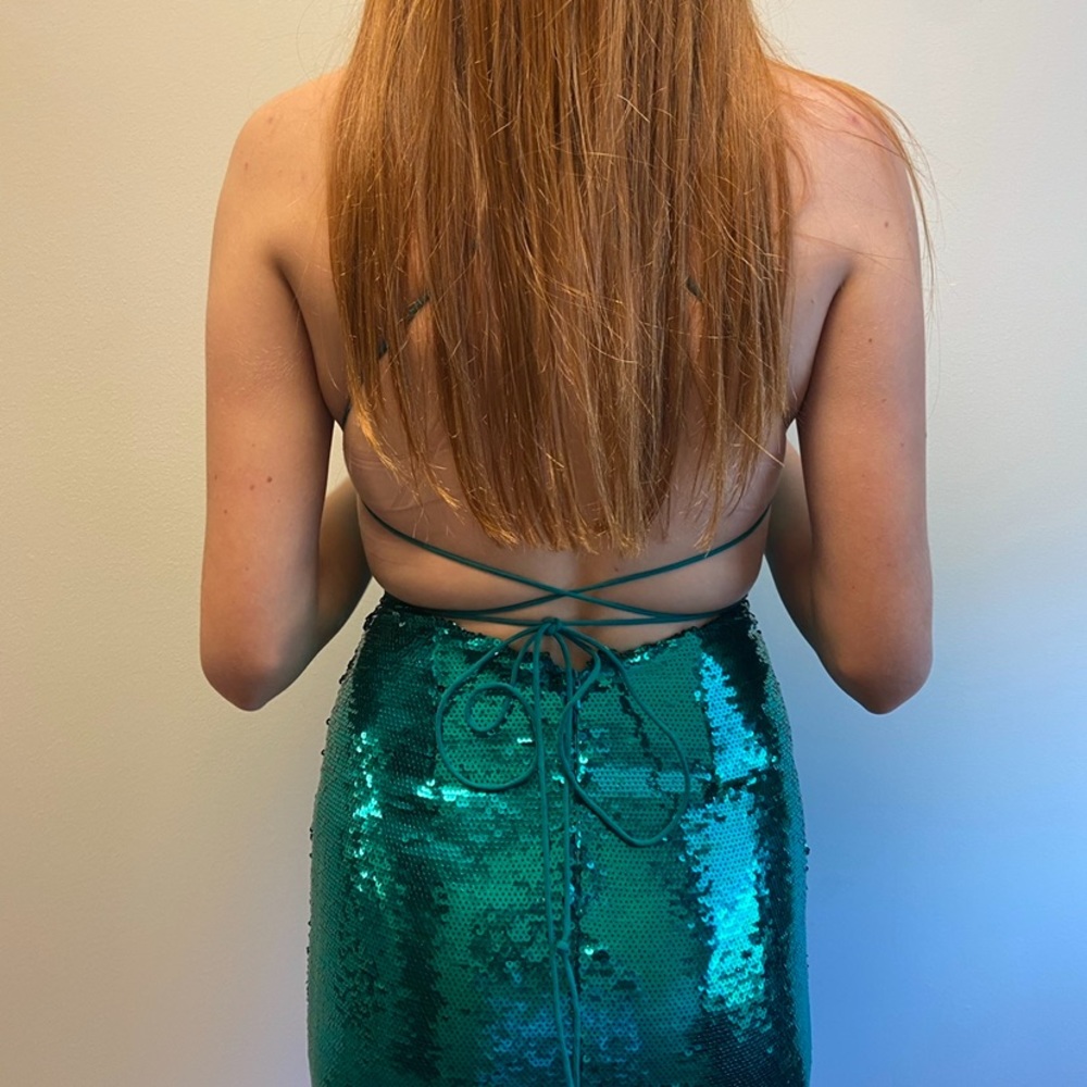 Super cute sherri Hill!